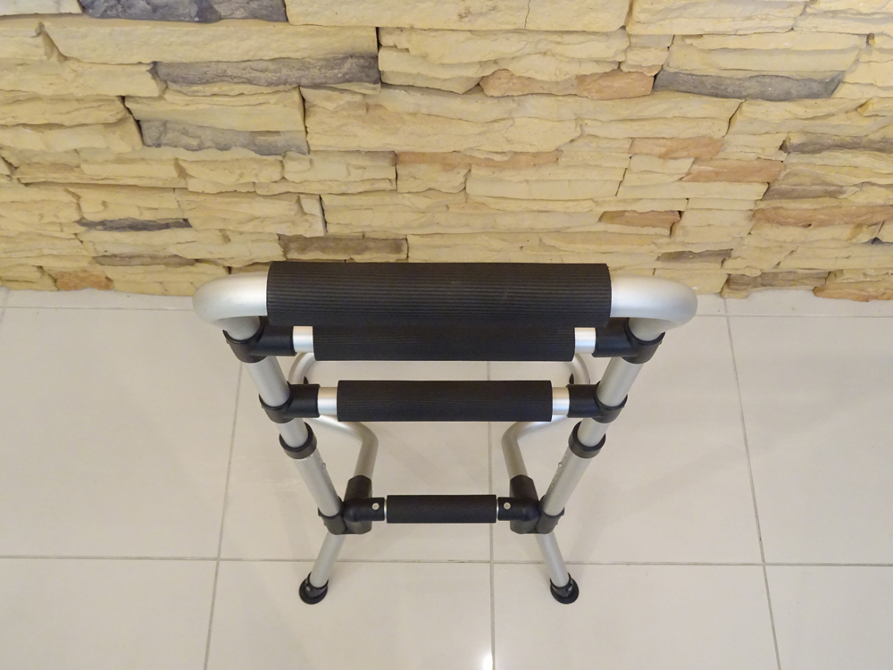 介護用品　販売