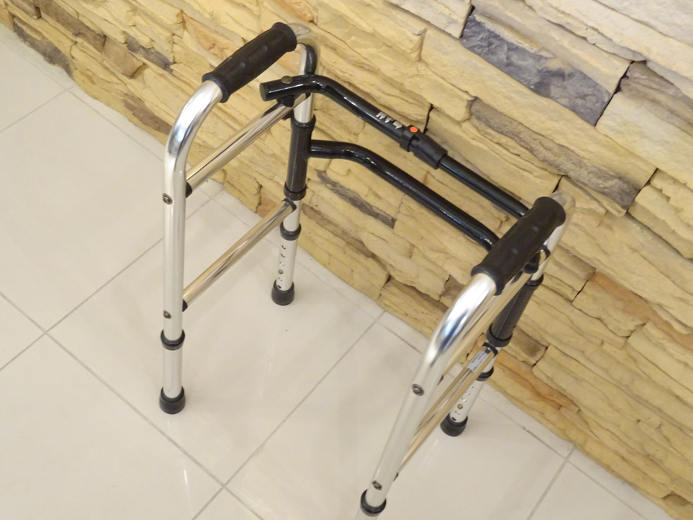 介護用品　販売