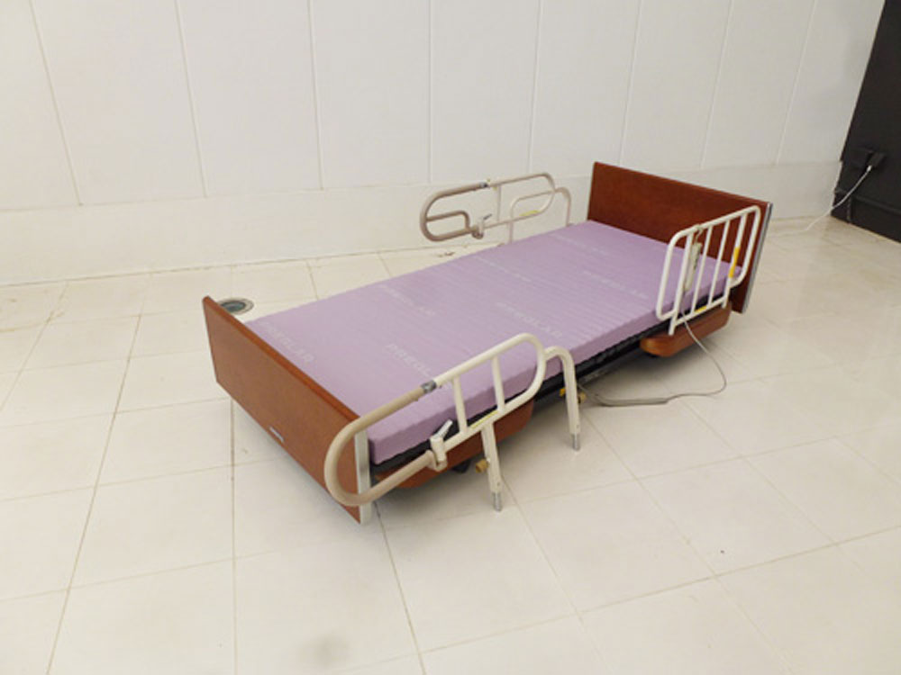介護ベット　中古