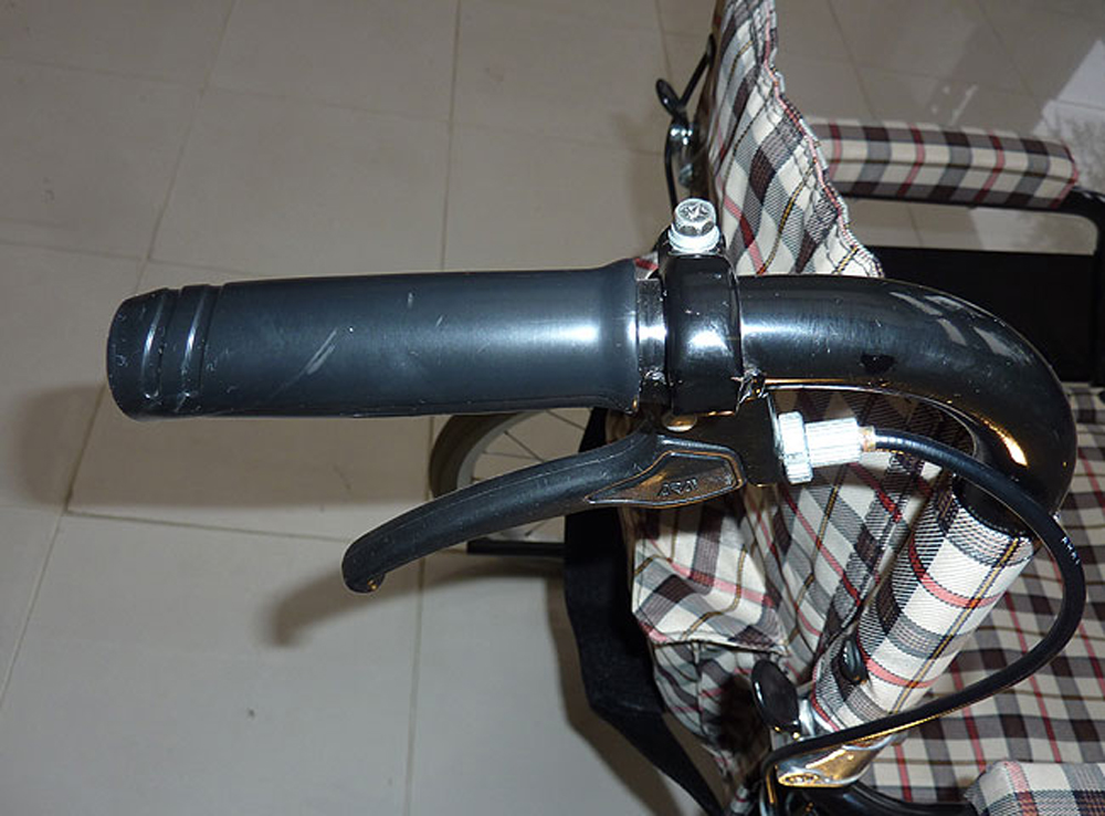 介護用品 車椅子