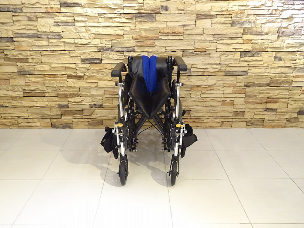 介護用品 車椅子