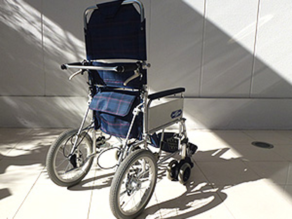 介護用品 車椅子