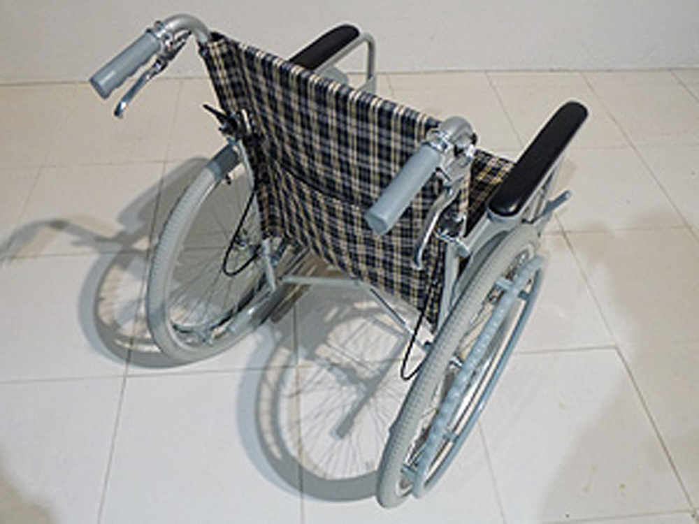 介護用品 車椅子