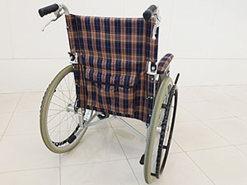 介護用品　車椅子