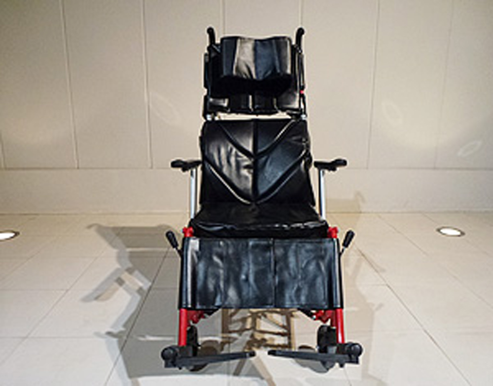 介護用品　車椅子