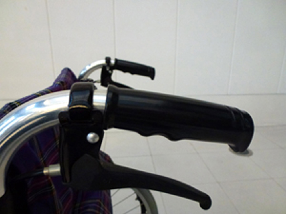 介護用品 車椅子