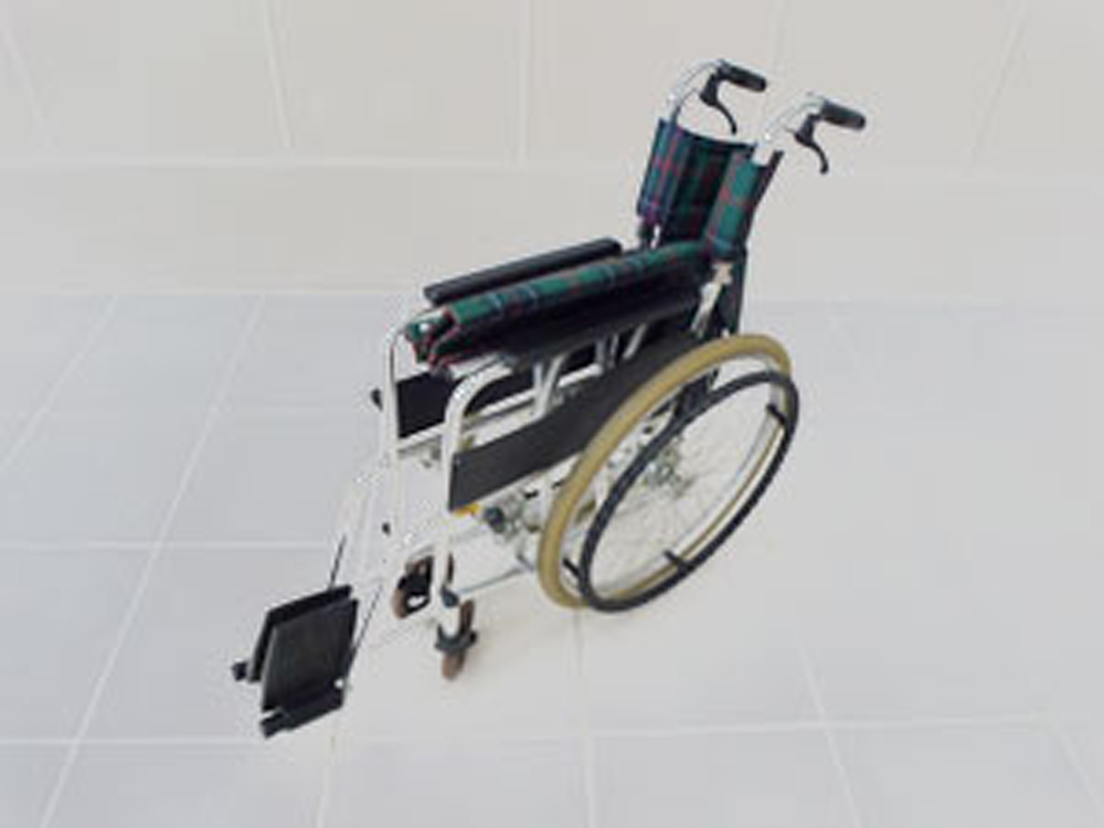 介護用品　車椅子