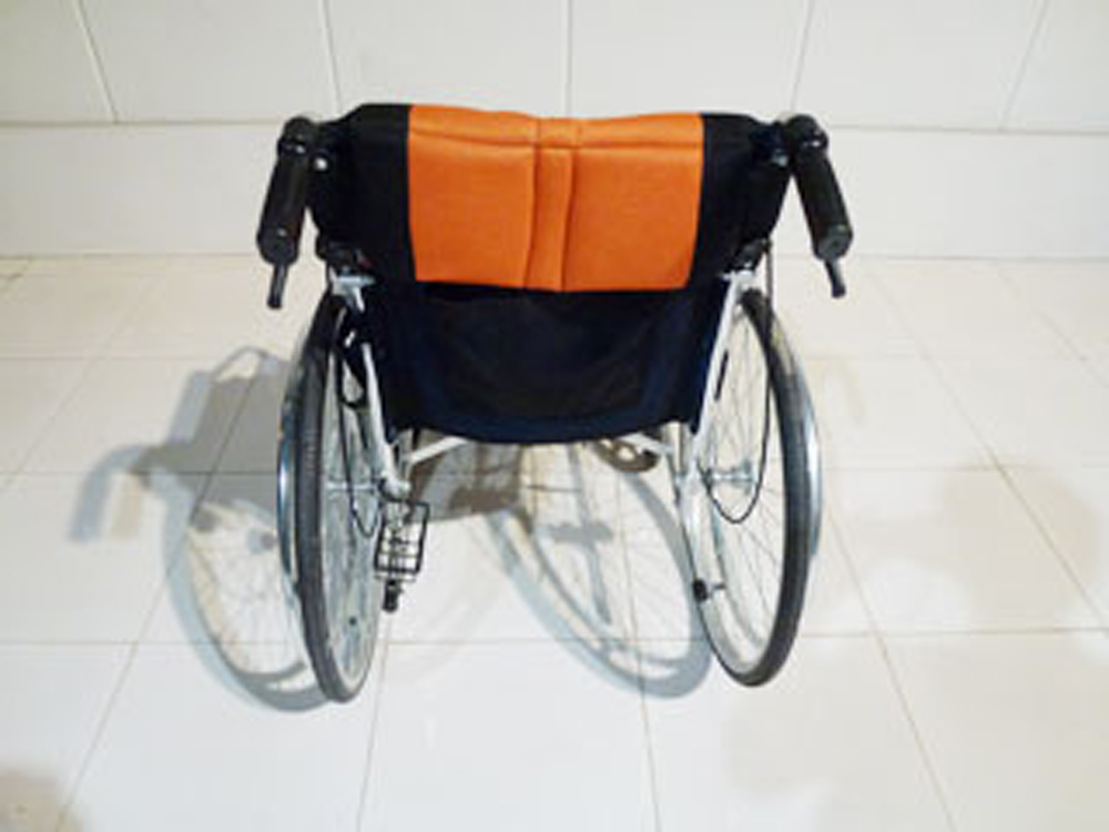 介護用品 車椅子