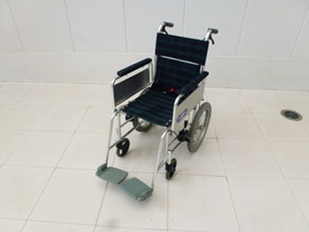 介護用品 車椅子