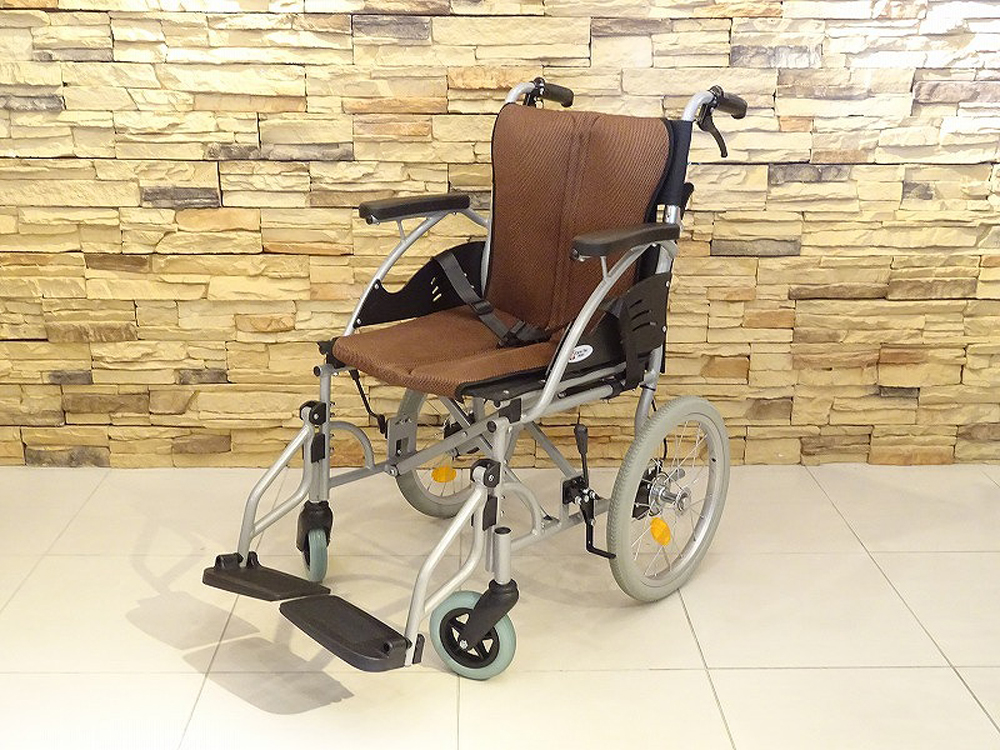 介護用品 車椅子