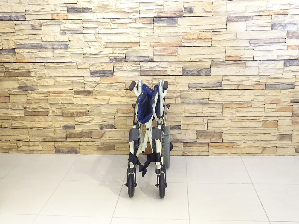 介護用品 車椅子