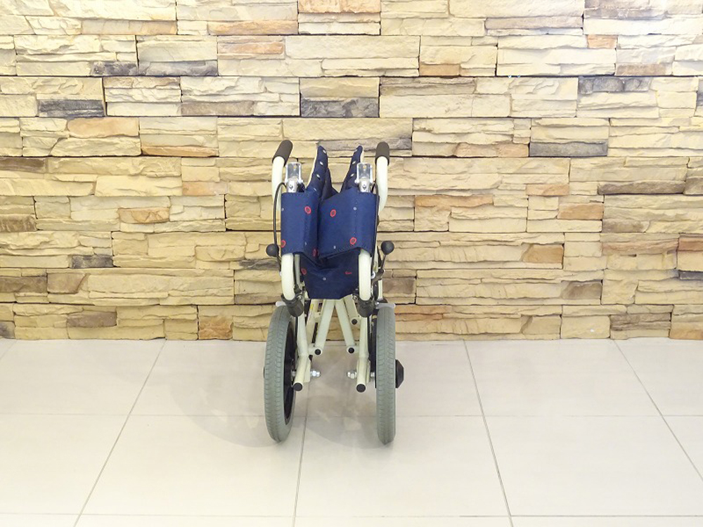 介護用品 車椅子