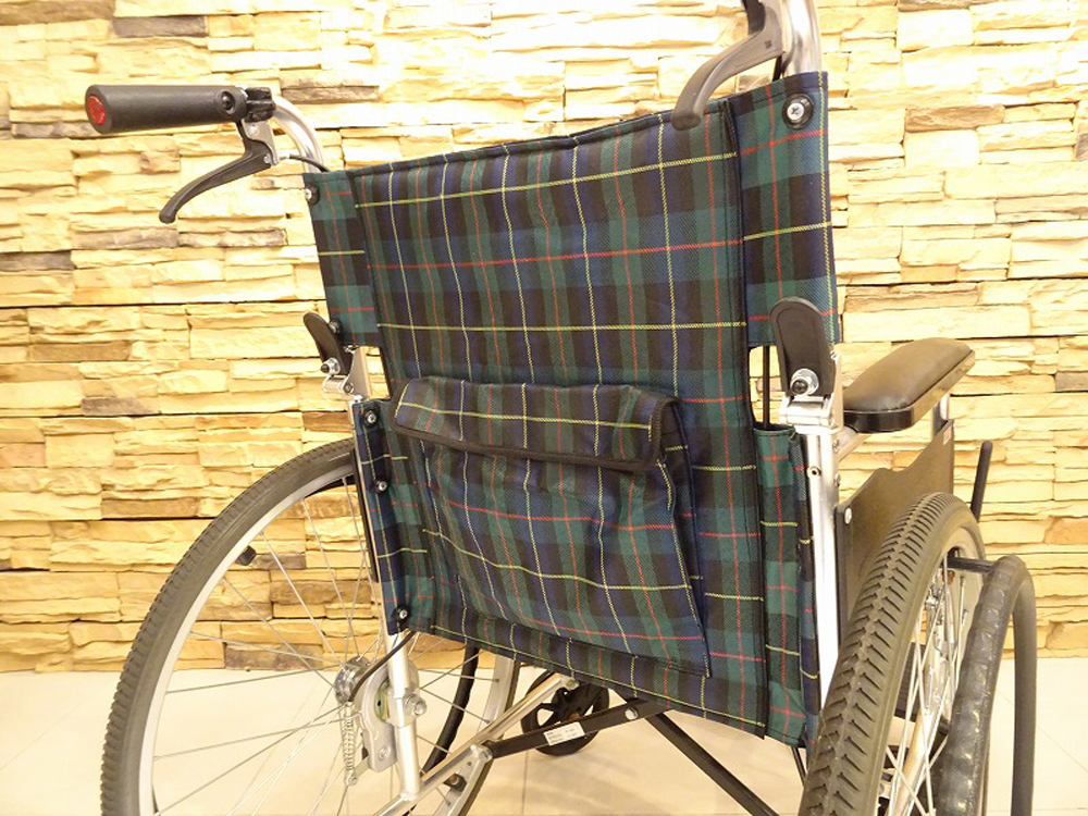 介護用品　車椅子