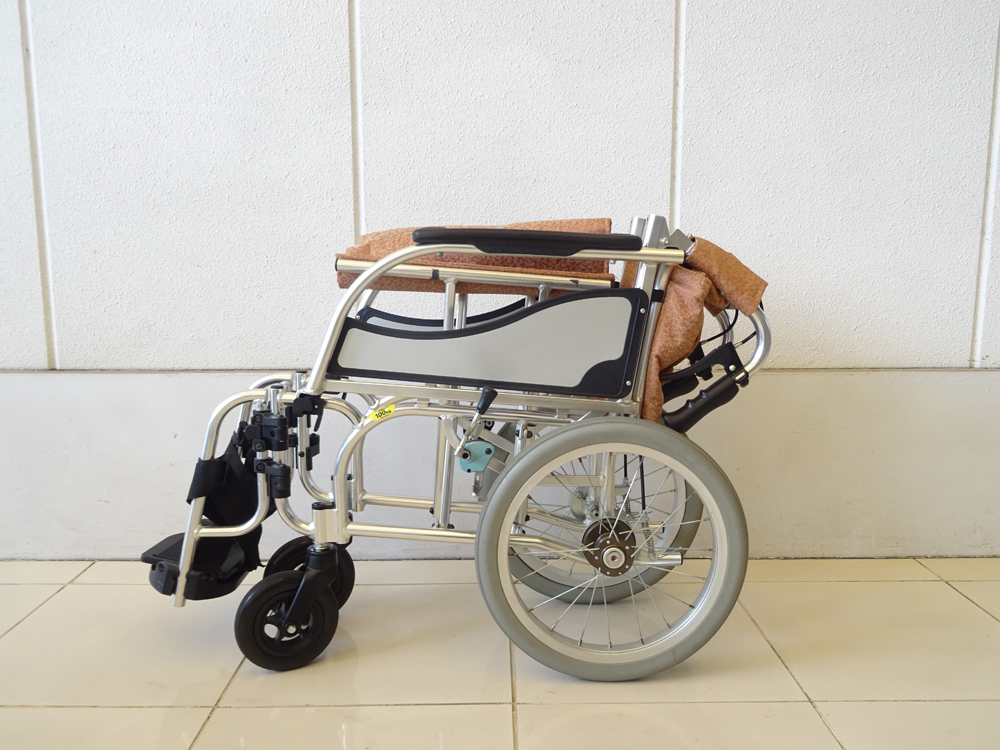 介護用品 車椅子