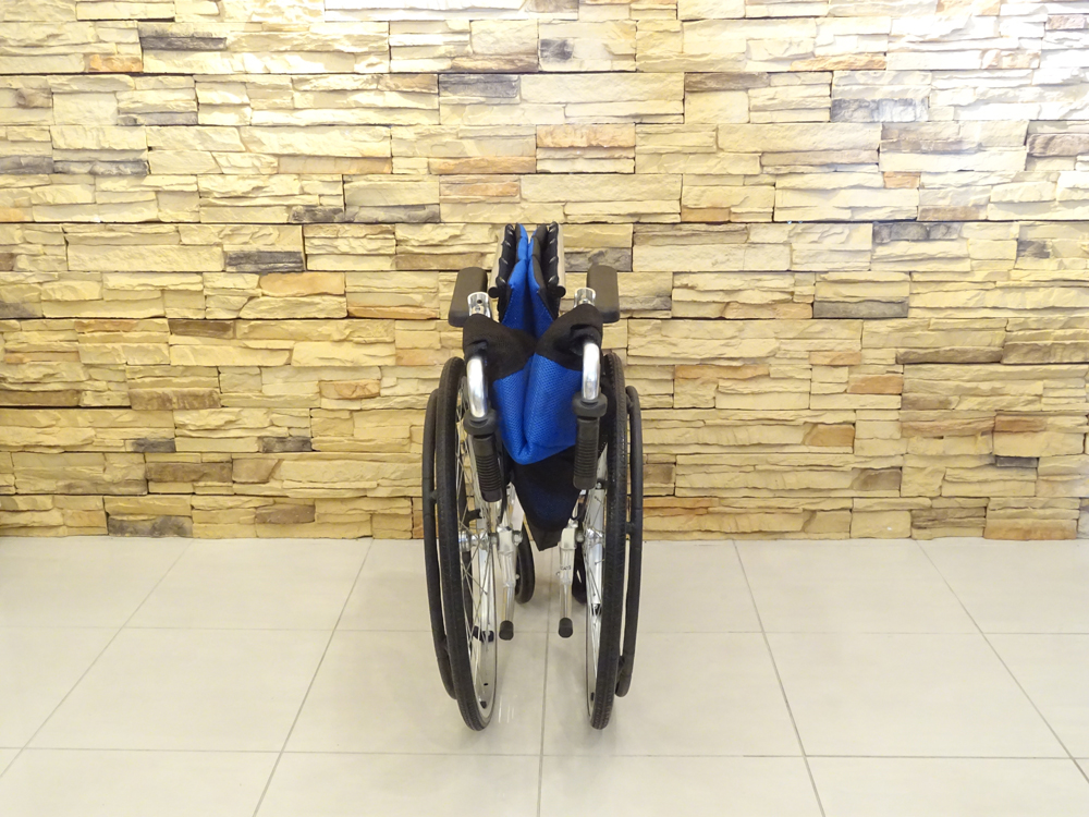 介護用品 車椅子