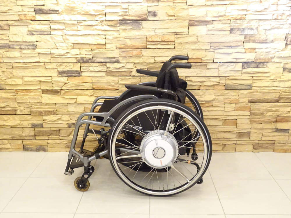 介護用品　車椅子