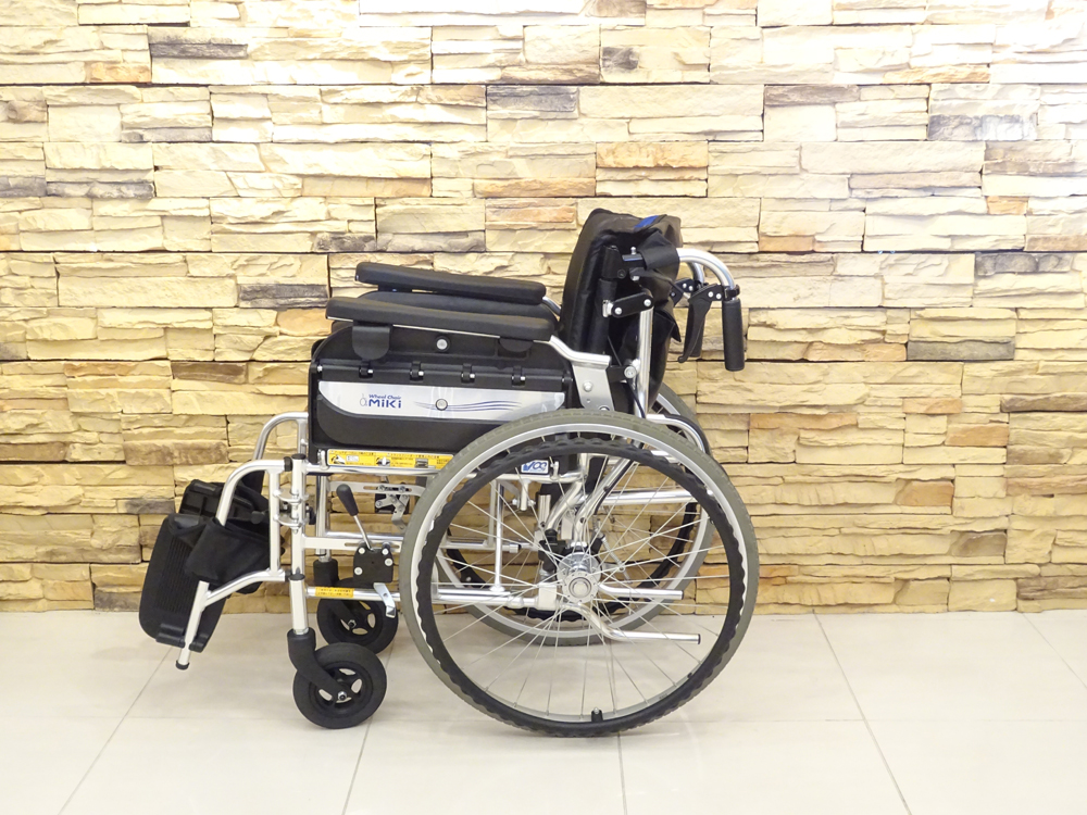 介護用品 車椅子