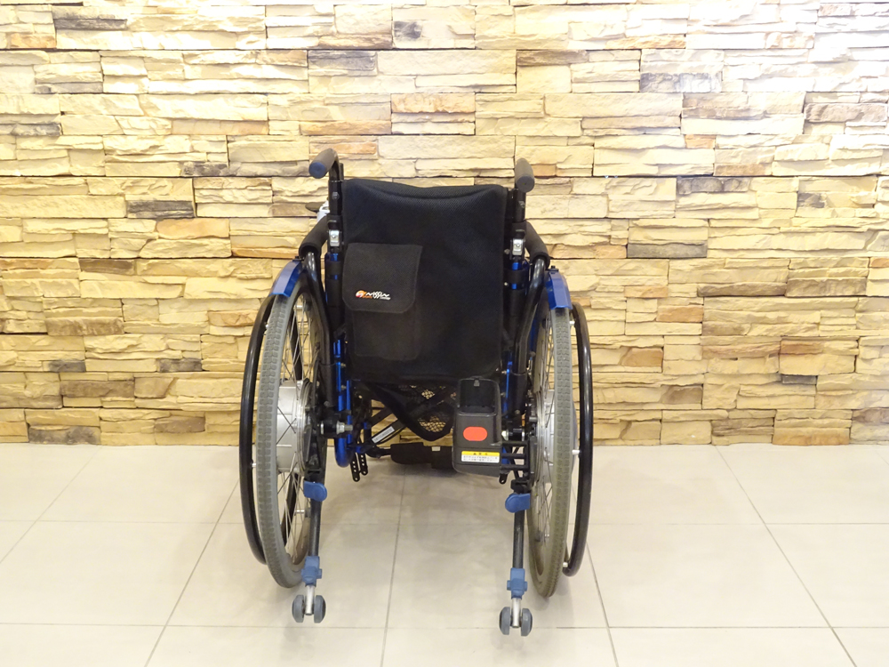 介護用品　車椅子