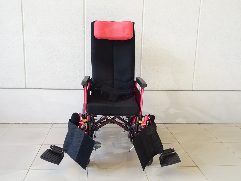 介護用品　車椅子