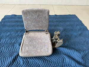 マイクロバス シート 架装 