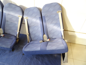マイクロバス シート 架装 