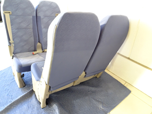 マイクロバス シート 架装 
