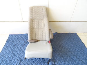 マイクロバス シート 架装 