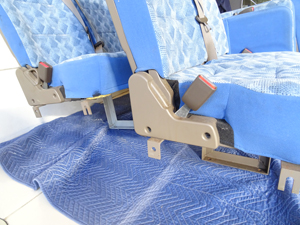 マイクロバス シート 架装 